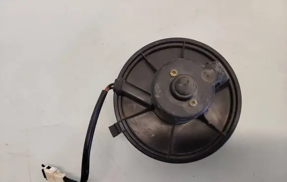 Volkswagen Transporter - Caravelle T4 Heater fan/blower 701819021B 5399386120