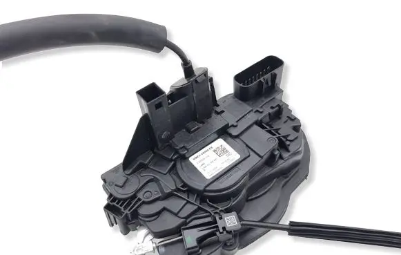 Land Rover Range Rover Sport L461 Rear door lock M8E226413EB