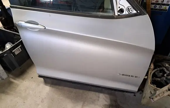 BMW X3 F25 Front door