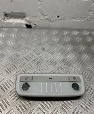 Mercedes-Benz E W212 Rear seat light