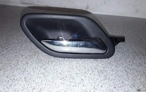 BMW 5 E39 Rear door interior handle 8226050