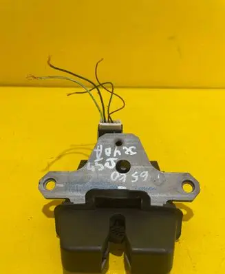 Ford Kuga I Tailgate window lock/catch/latch 8V41-S442A66-AD