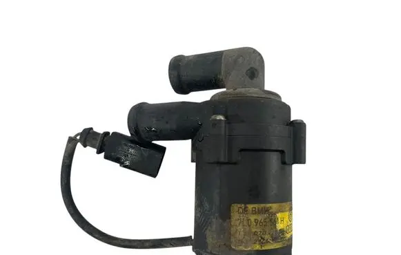 Volkswagen Touareg I Electric auxiliary coolant/water pump 7L0965561H