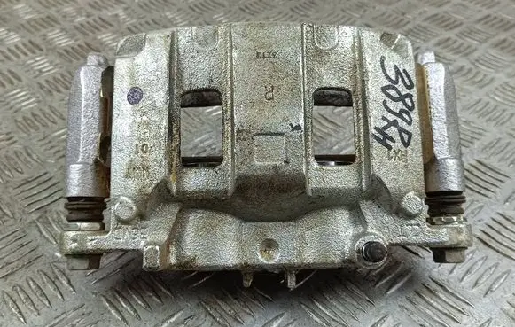 Honda CR-V Front brake caliper