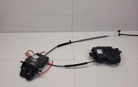 Alfa Romeo Stelvio Tailgate/trunk/boot lock/catch/latch 00505592930