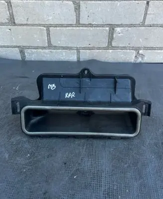 Mercedes-Benz CLS C257 Air micro filter air duct channel part A2138308603 12523023 MPT51528