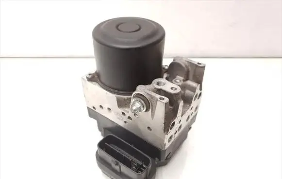 Lexus IS 220D-250-350 ABS Pump 4454053240 02K547428 1338008650
