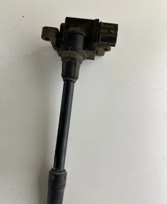 Mitsubishi Space Wagon High voltage ignition coil MD357926