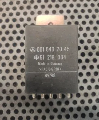 Mercedes-Benz Vito Viano W638 Other relay 0015402045 51219004
