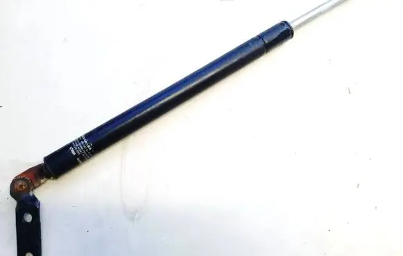 Nissan Sunny Tailgate/trunk strut/damper