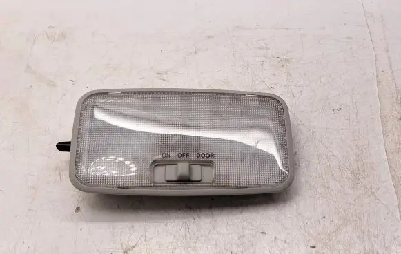 Toyota Auris 150 Rear seat light 8124052040B1 8136668010