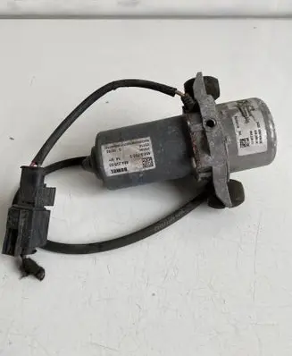 Vacuum pump