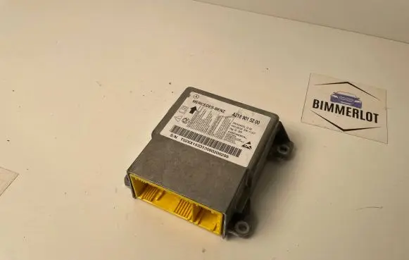 Mercedes-Benz CLS C218 X218 Airbag control unit/module A2189015200