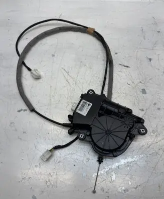 BMW 7 F01 F02 F03 F04 Tailgate/trunk/boot lift motor 2C3670105 51247191213