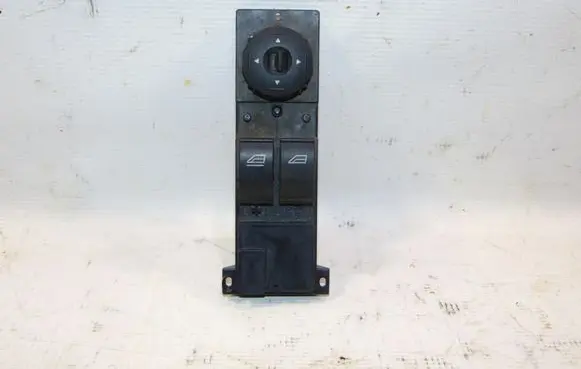 Ford Focus Electric window control switch 7M5T14529BA 1471922