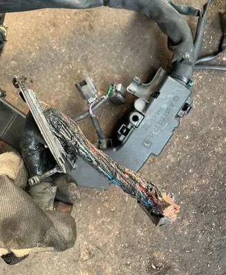 Mercedes-Benz GLK (X204) Front door wiring loom/harness boot A6510106708