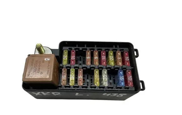 Jaguar XK8 - XKR Fuse module LJB2800BB