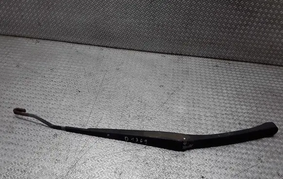 Subaru Forester SF Rear wiper blade arm