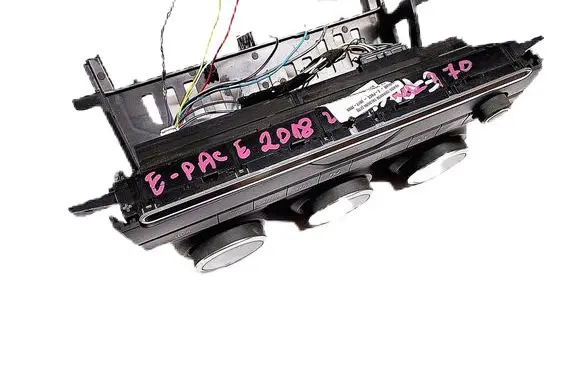 Jaguar E-Pace Climate control unit J9C314C239CC