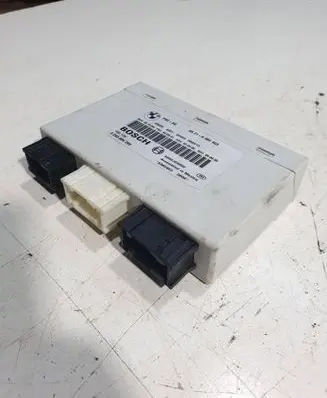 BMW 3 E90 E91 Parking PDC control unit/module 6982403 102135 0263004269