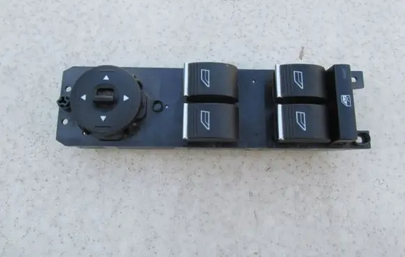Ford Kuga II Tailgate/trunk/boot open switch F1ET14A132AB