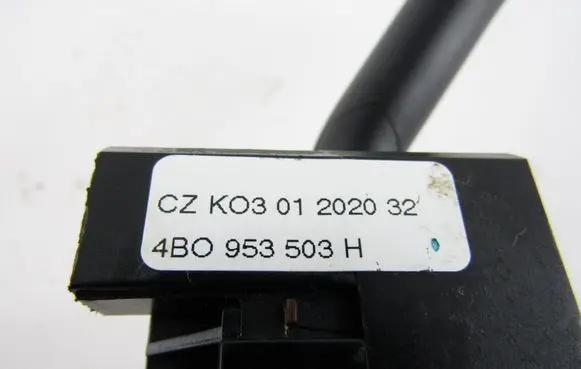Multifunctional control switch/knob