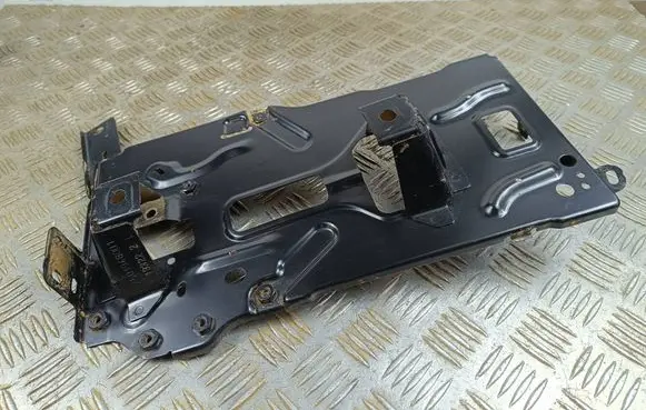 DS Automobiles 7 Crossback Battery tray 982115058005 11822