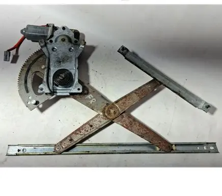 Front door manual window regulator