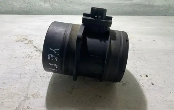 Skoda Yeti (5L) Mass air flow meter 03L906461A 0281002956 297195781