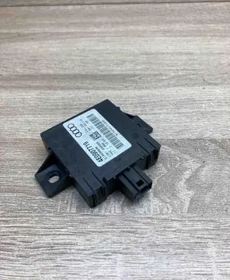 Audi A8 S8 D3 4E Alarm control unit/module 4E0907719 510030690