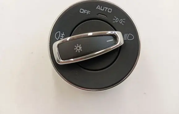 Porsche Macan (95B) Light switch 97061353309