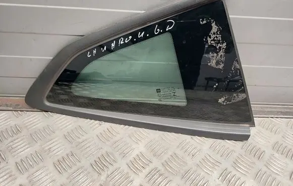 Chevrolet Camaro Rear side window 23410774