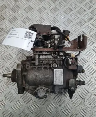Volkswagen PASSAT B3 Fuel injection high pressure pump 068130081