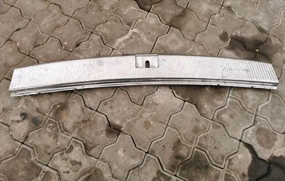 Volkswagen Touareg I Trunk/boot sill cover protection 7L6863459E 14113 Y0005