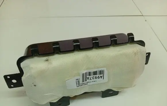 KIA Sorento Passenger airbag 845302P100