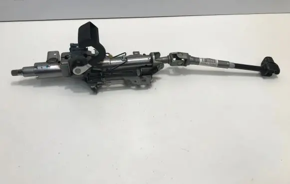 Steering wheel axle set