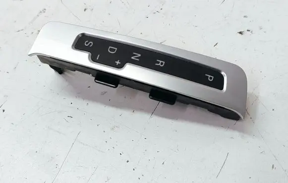 Audi Q5 SQ5 Gear shift selector indicator 8K1713463