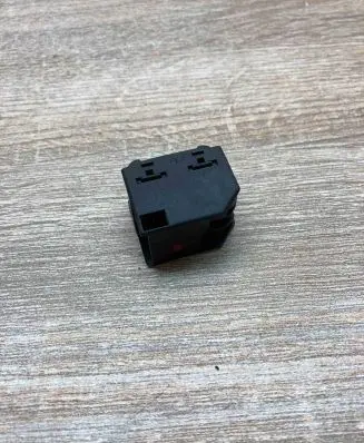 Volkswagen Golf IV Electric window control switch 3B0959855B