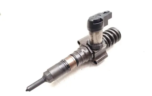 Audi A4 S4 B7 8E 8H Fuel injector 03G130073T