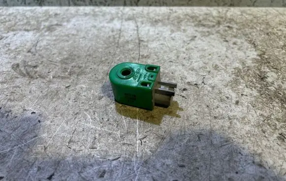 KIA Sportage Airbag deployment crash/impact sensor 95710
