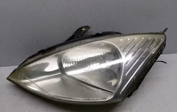 Ford Focus Headlight/headlamp XS4X13006