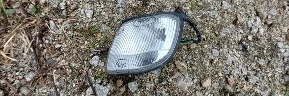 KIA Sportage Front indicator light 