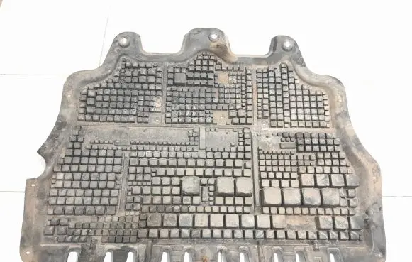 Seat Alhambra (Mk2) Engine splash shield/under tray NOCODE
