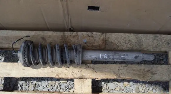 Maserati Quattroporte Front shock absorber with coil spring 6700054550 462400009634