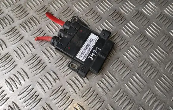 BMW 5 F10 F11 Current control relay 9153418 915341802 V49153418