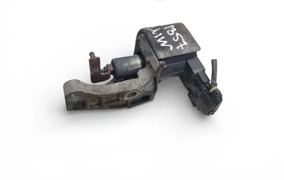 BMW 3 E90 E91 Turbo solenoid valve 135-19498