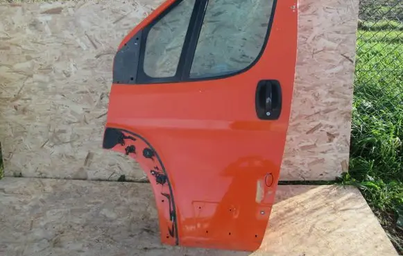 Fiat Ducato Front door
