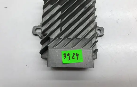 BMW 6 F12 F13 Sound amplifier 9381086 B101Y0H3562580 2701618
