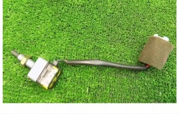 Hyundai Accent Clutch pedal sensor 