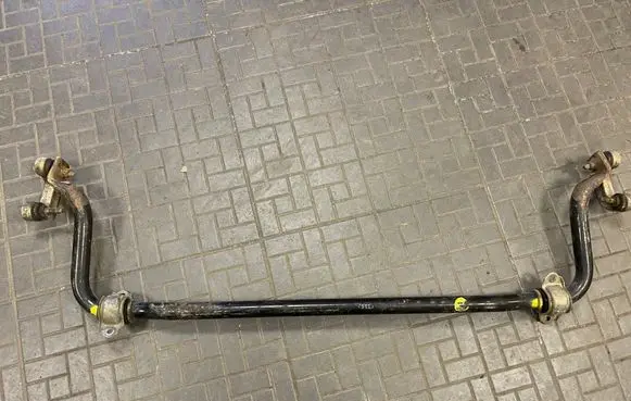 Volkswagen PASSAT B5 Front anti-roll bar/sway bar